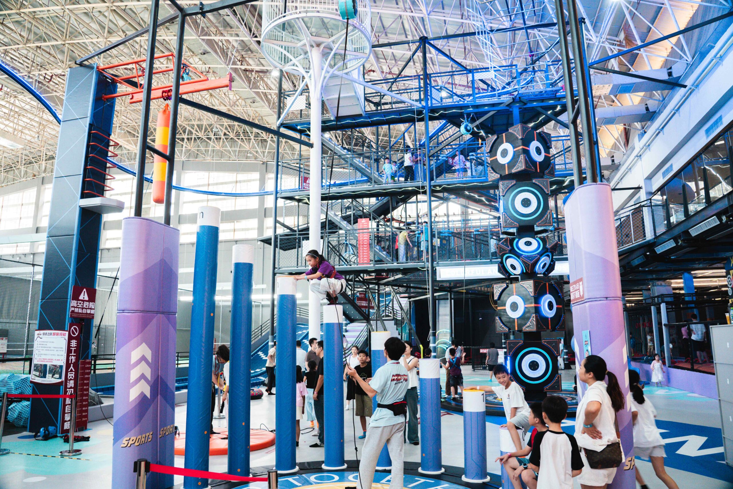 Children’s playground monthly income of 100,000+ M