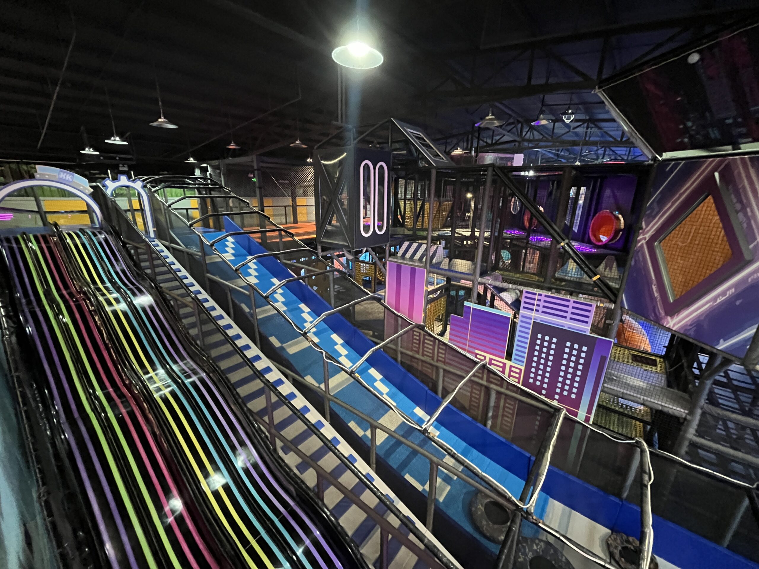 Choose amusement equipment manufacturer Keep your