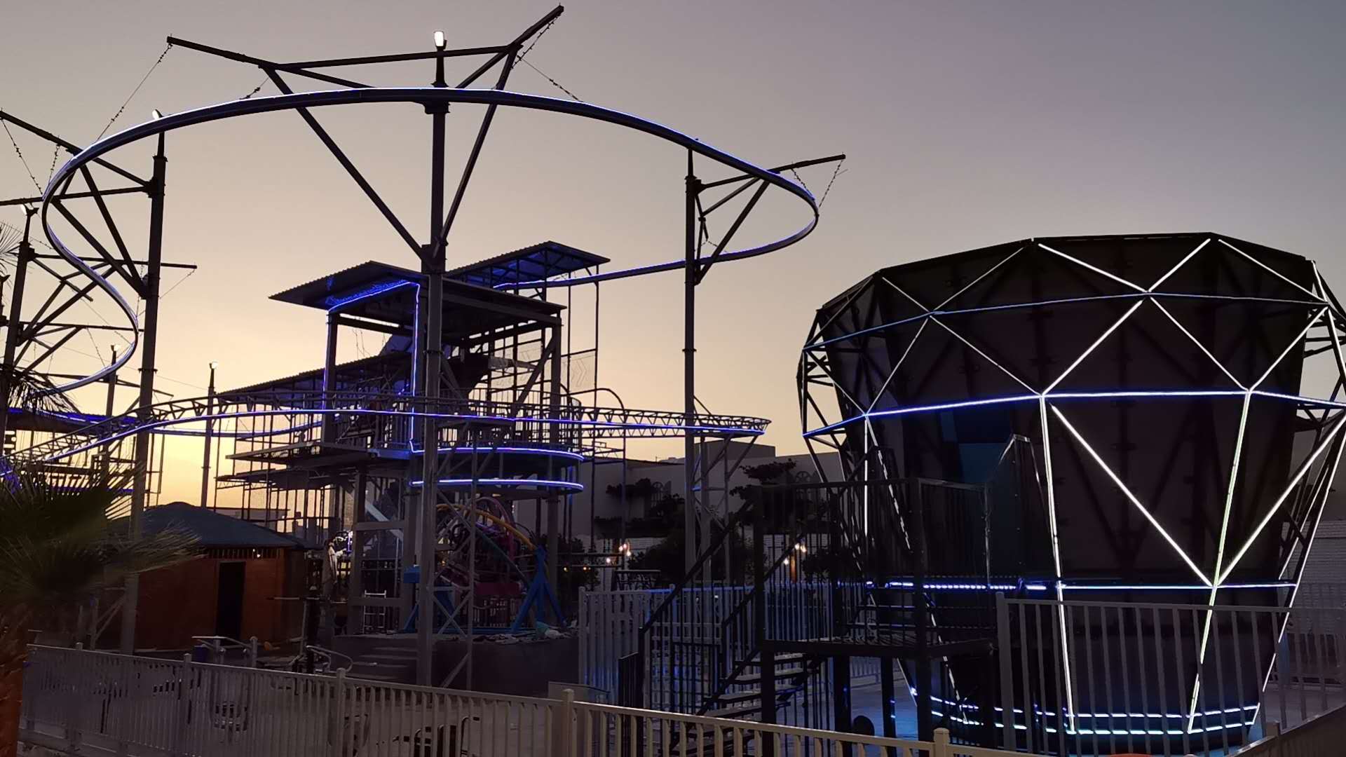 Laser Interactive Technology Innovation: Smart Sensing Systems in Mizone’s Light Track Shuttle for Middle East Markets